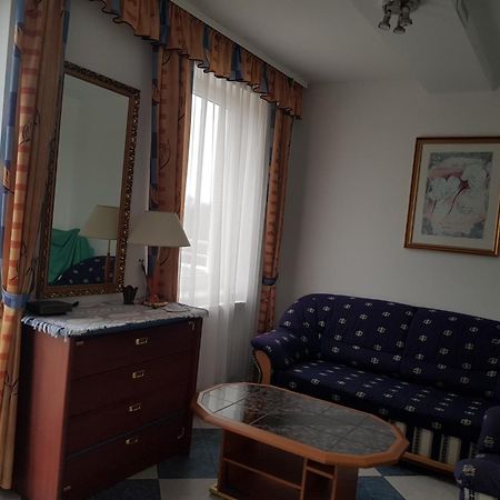 Polonia Apartamenty Kolobrzeg Luaran gambar