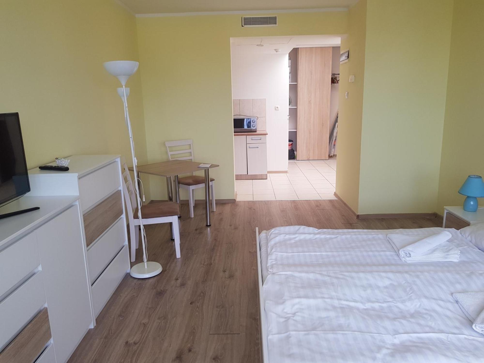 Polonia Apartamenty Kolobrzeg Luaran gambar