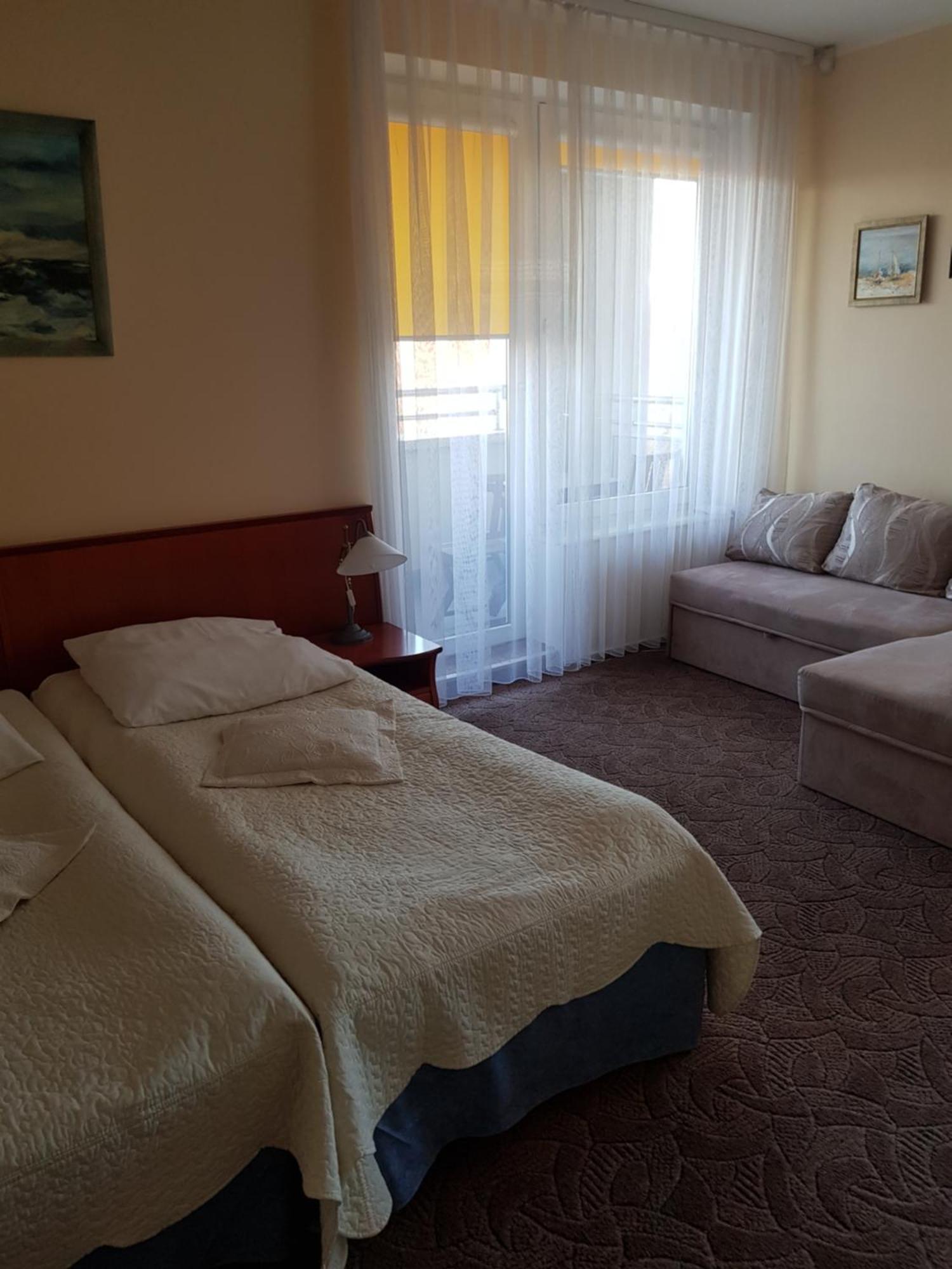 Polonia Apartamenty Kolobrzeg Luaran gambar